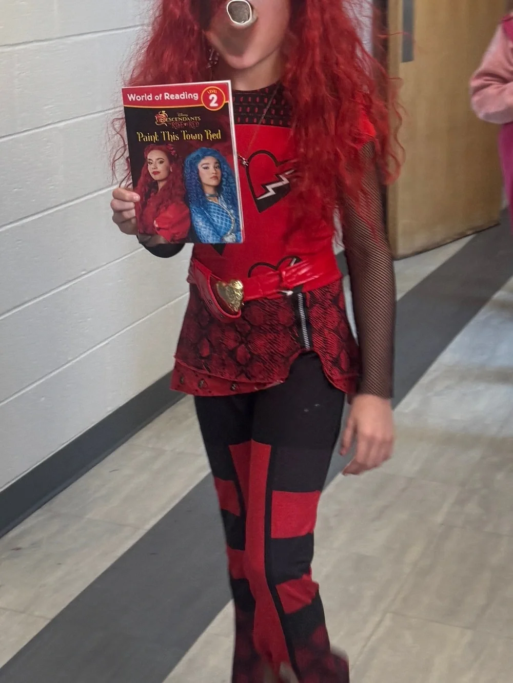 Disney Descendants: Rise of Red Jumpsuit Costume w/wig Size 8-10
